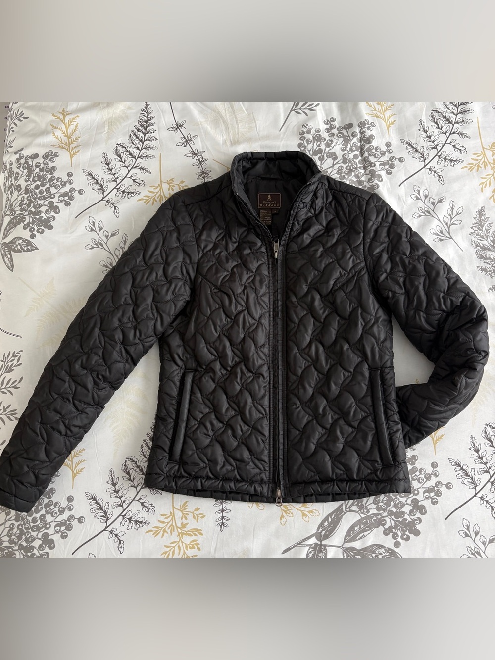Royal Robbins quilted black jacket